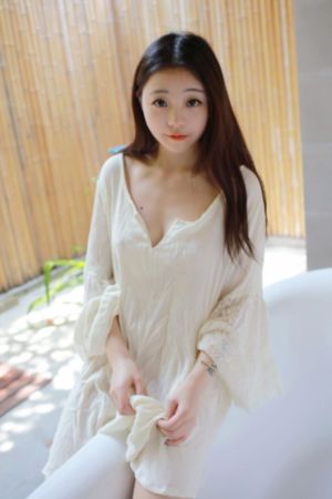 黄色片免费观看_十万网红美女美酱