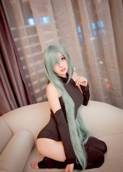 十九岁小小姑娘国语免费_免费完整版高清