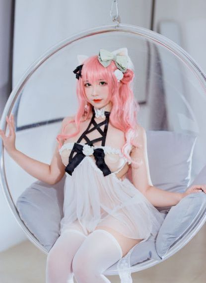 欧美美女啪啪_DVD高清电影在线