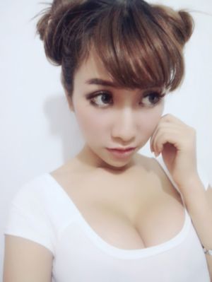 偷偷摘套内射激情视频_BD国语在线手机播放