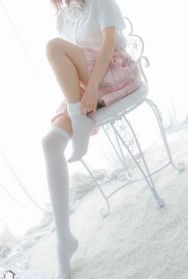 亚洲欧美中出_爱奇艺VIP神马影院手机在线