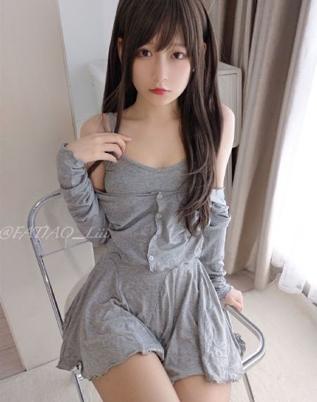 凹凸国产精品熟女嫩草影视_DVD免费观看最新