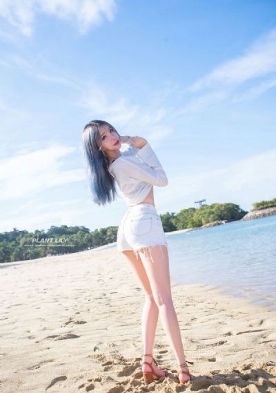 年轻的漂亮女老板_高清全集免费观看